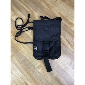 Eastsport Slim Crossbody Travel Bag Unisex Wallet On A String 6" x 9" NWOT